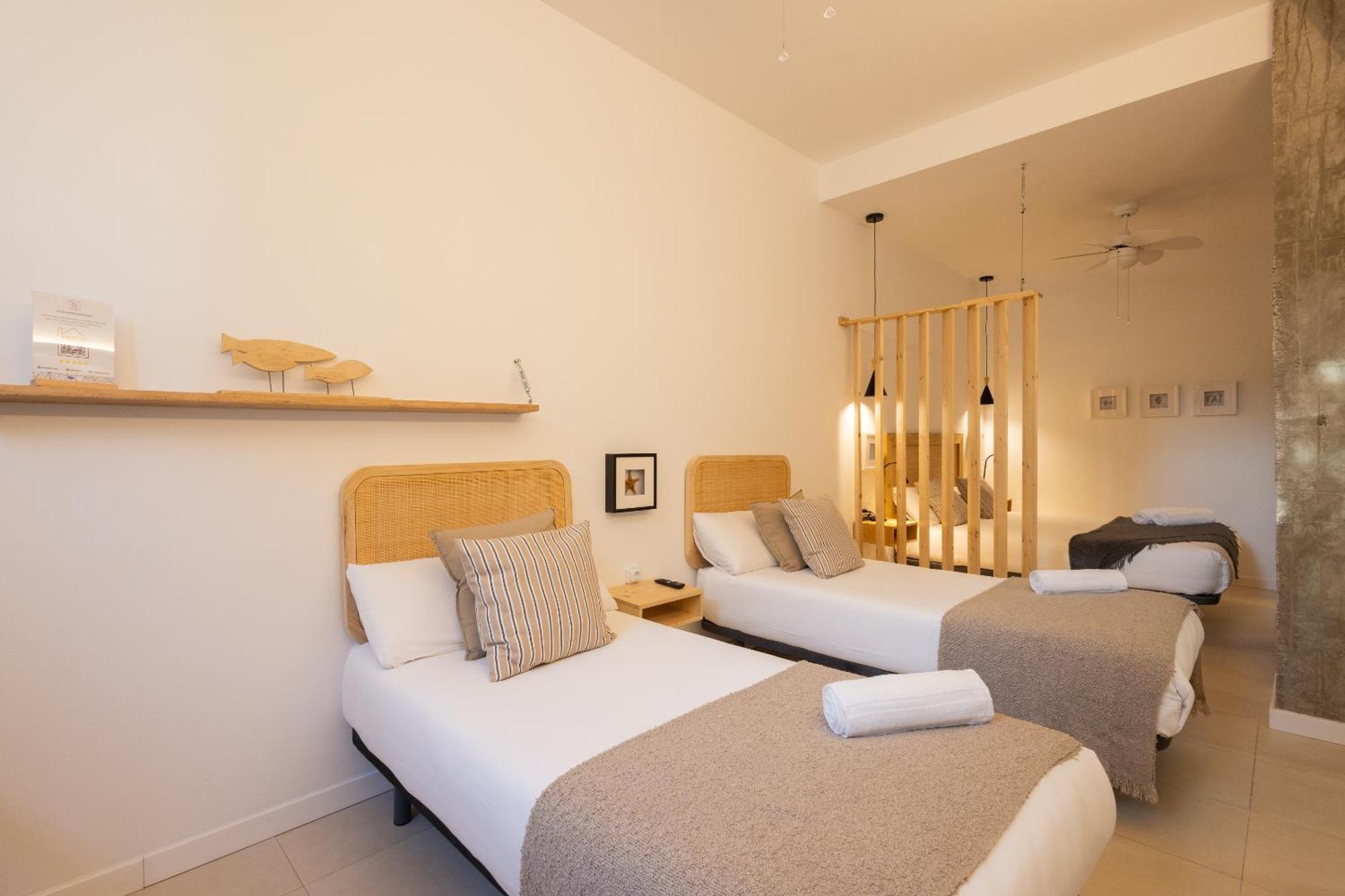 Florit Flats - The Pitiusas Rooms Valencia Exterior foto